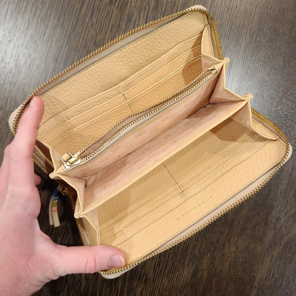 Tory Burch Zip Rainbow Striped Wallet - Picture 3 of 4